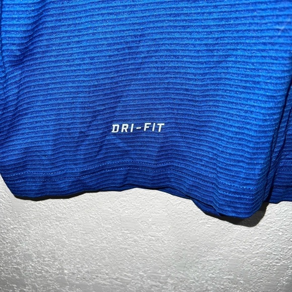 Nike Dri Fit Blue Shirt - Picture 3 of 5